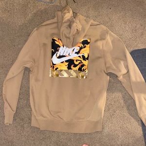 Brown Nike Hoodie Size M